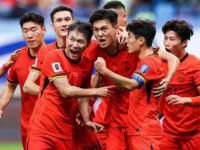 IM英雄联盟竞猜-亚洲足球盛事持续进行，激烈对抗令球迷热血澎湃