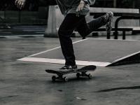 LOL-赛道上的逆袭，周冠宇点燃赛场，红牛车队翻盘哈斯车队