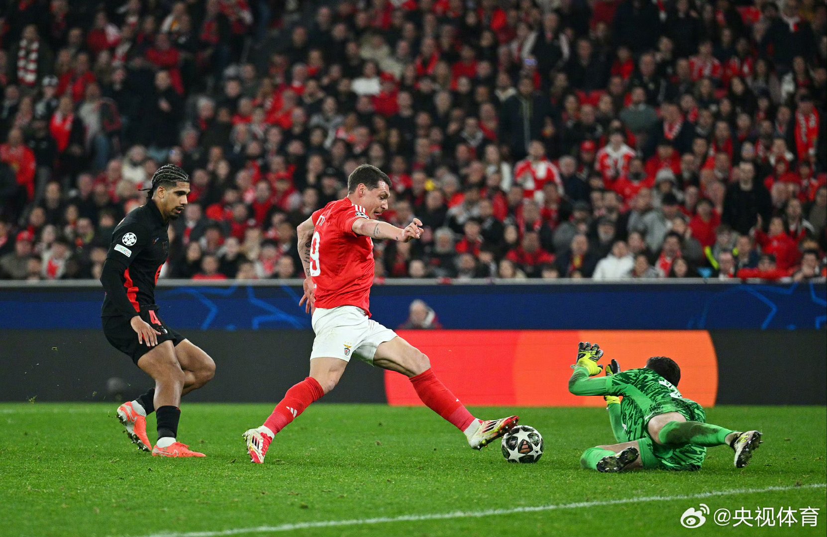 包含巴萨门将扑出关键球,客场逆转获胜的词条 包含巴萨门将扑出关键球,客场逆转获胜的词条