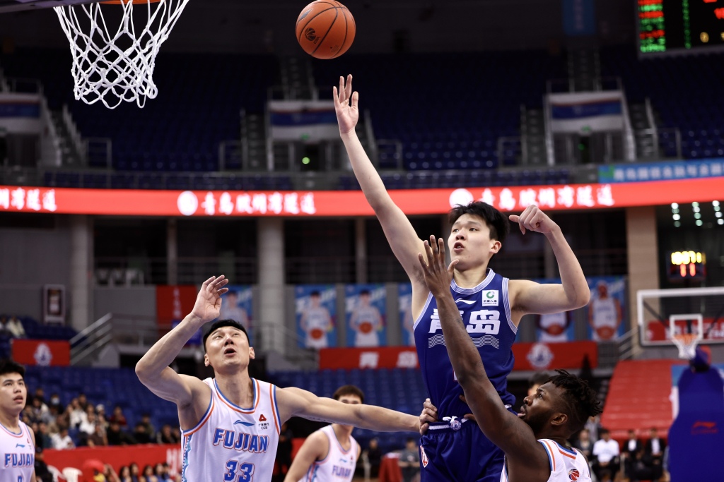 关于青岛男篮大胜对手,表现出正面笔挺的竞技态度的信息 关于青岛男篮大胜对手,表现出正面笔挺的竞技态度的信息