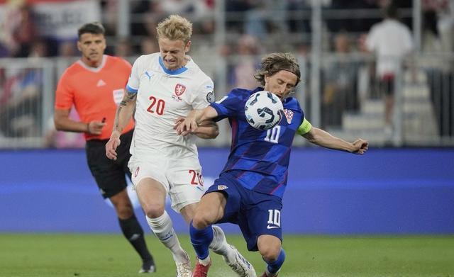 包含比利时队士气高涨备战与捷克对决的词条 包含比利时队士气高涨备战与捷克对决的词条