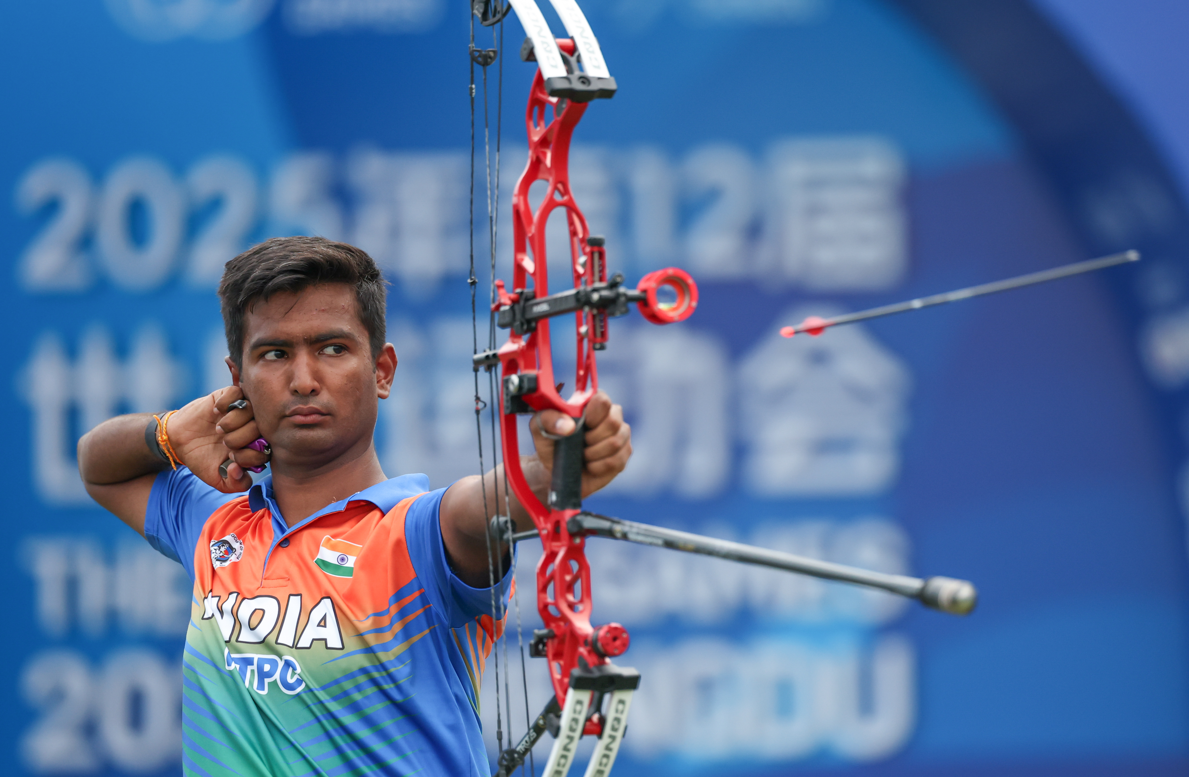 哥伦比亚射箭选手展现实力,成功晋级 哥伦比亚射箭选手展现实力,成功晋级