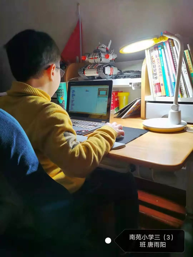 大赛追风掠影获胜，登顶巅峰领先一步