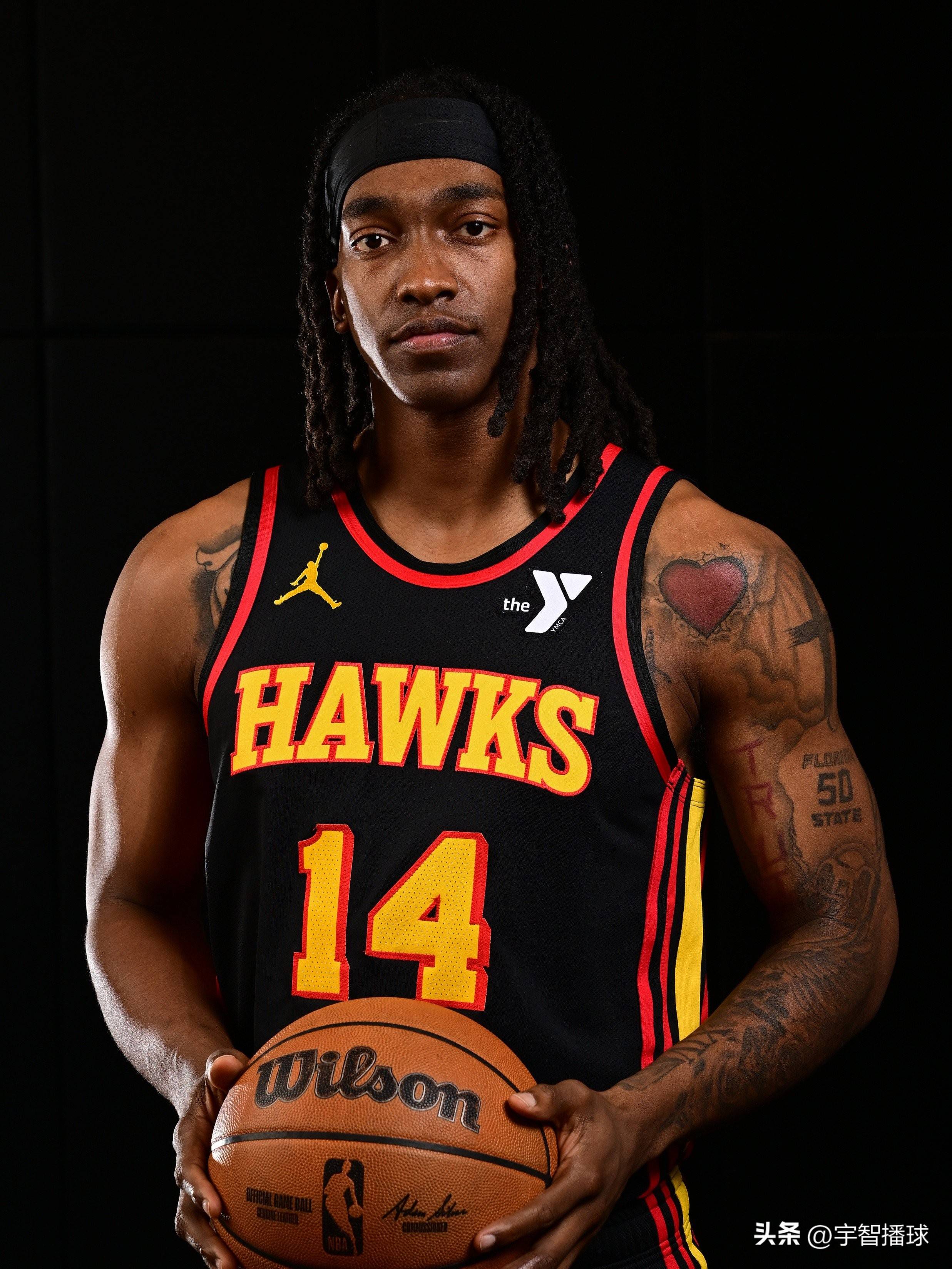 关于快船横扫爵士，加里纳利三分雨点燃全场的信息